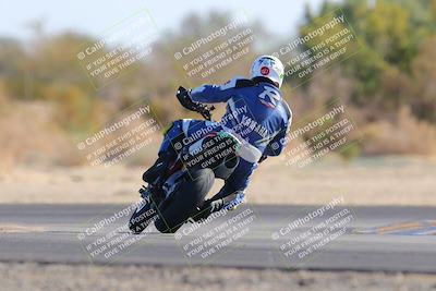 media/Dec-18-2022-SoCal Trackdays (Sun) [[8099a50955]]/Turn 7 Backside (1125am)/